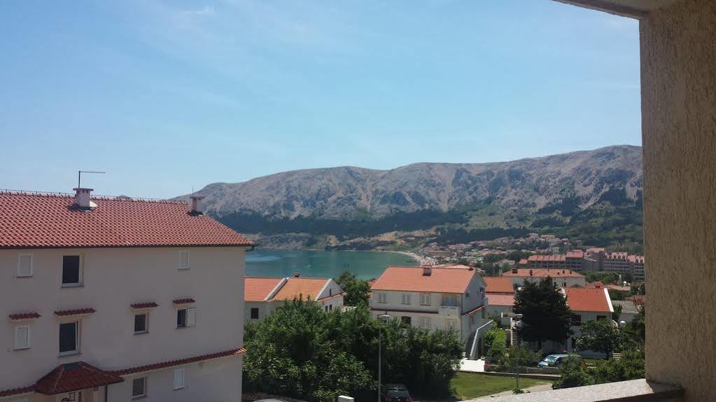 Apartments Leticia Baška Eksteriør bilde